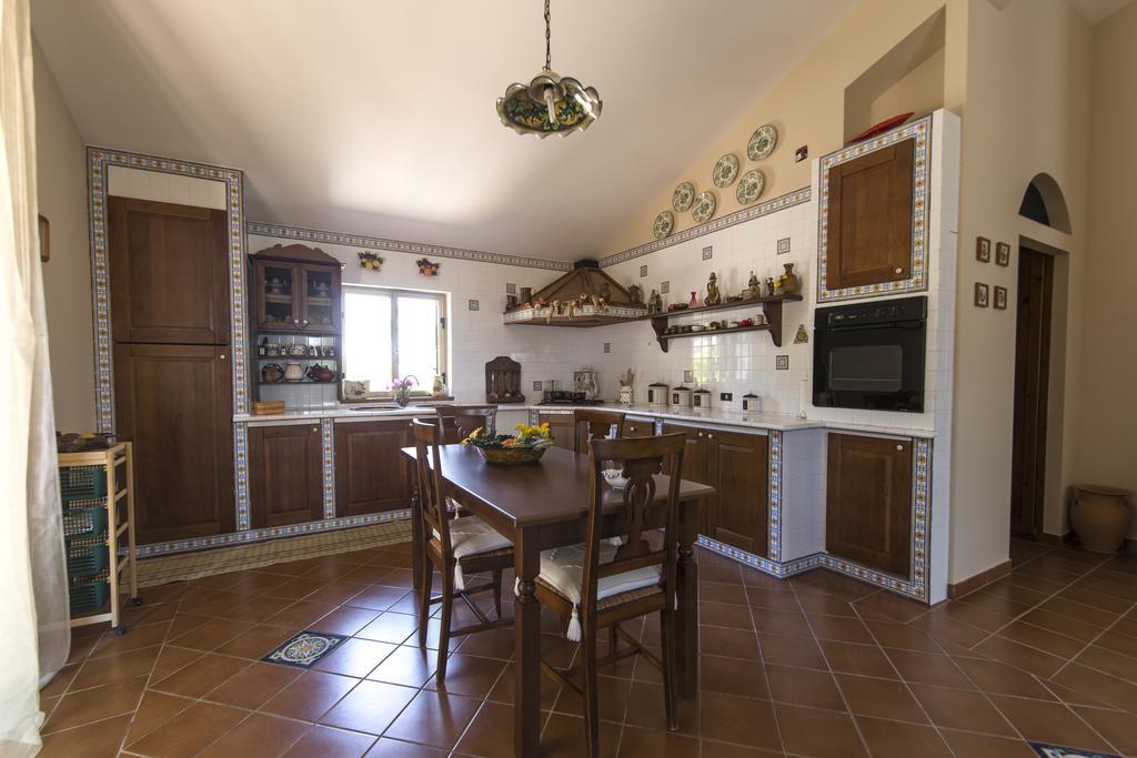 פאבארה Country Sicily Home מראה חיצוני תמונה