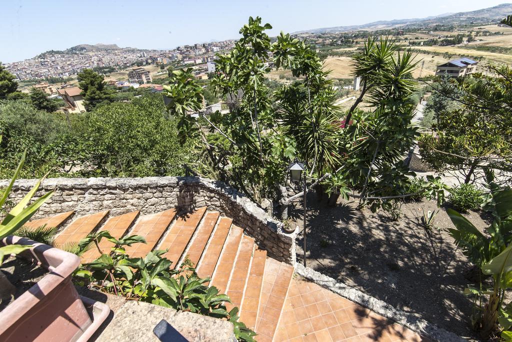 פאבארה Country Sicily Home מראה חיצוני תמונה