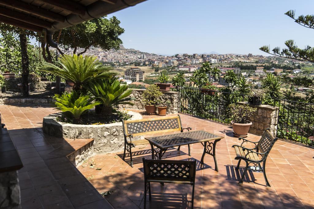 פאבארה Country Sicily Home מראה חיצוני תמונה
